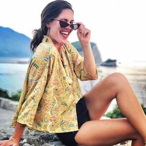 Meet your Posher, Julia